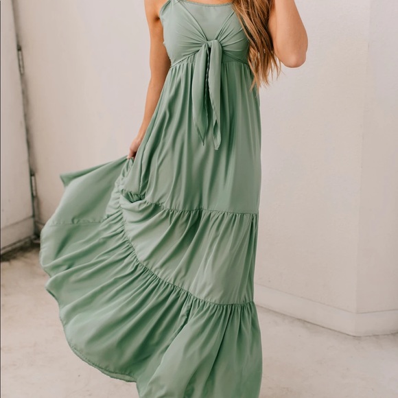 NanaMacs Dresses & Skirts - Nana Macs Olive Tie Maxi Dress Size Medium NWOT